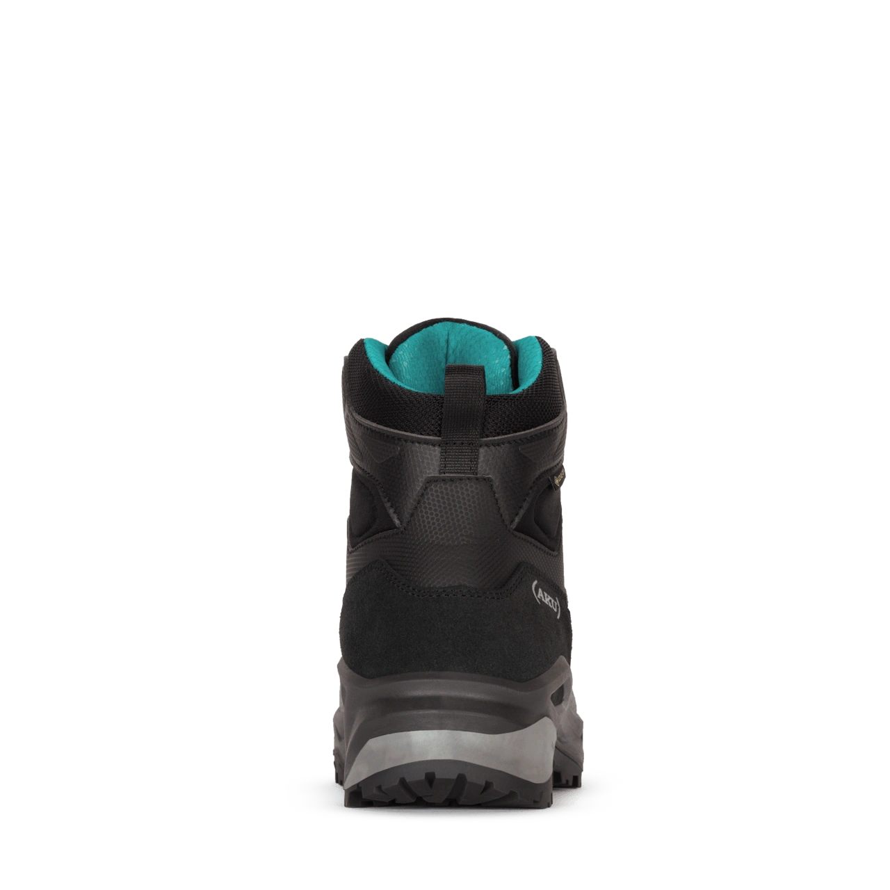 Adapta SD GTX Ws: Odtenki sive in vode, narava v koraku.