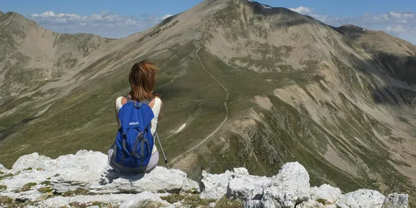 Izdelano z Katano, Pripravljeno za Prihodnost, Brezčasno in Učinkovito.